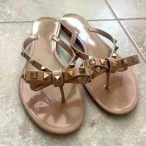 Valentino Rockstud PVC Flat Thong Sandals Size 39-gently worn